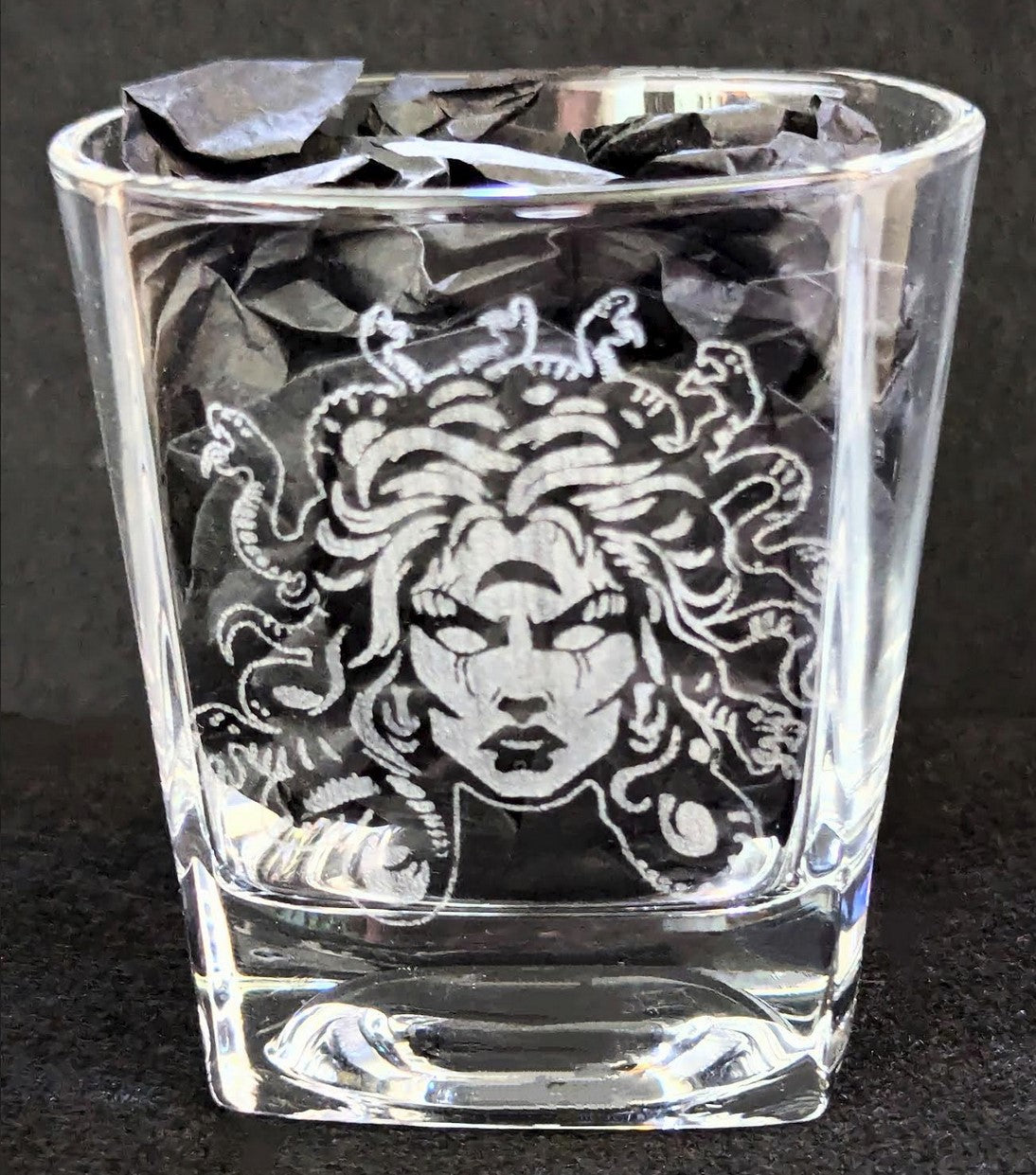 Medusa Rocks Glass